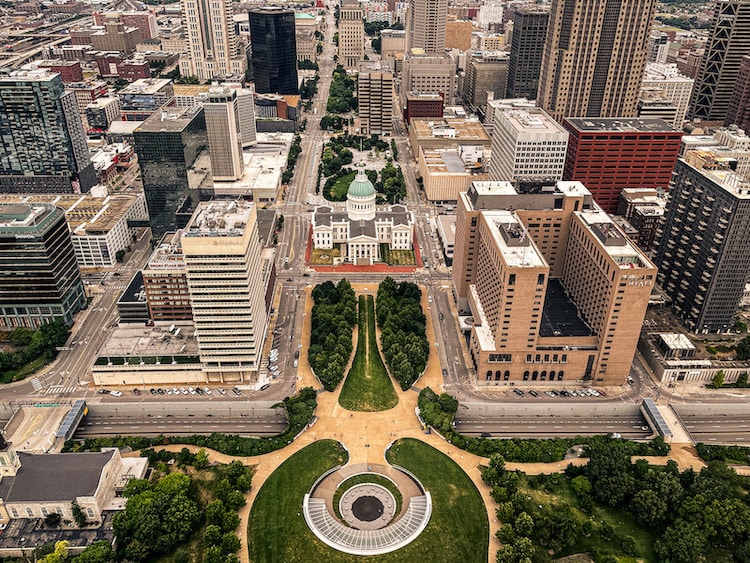 Aerial view of St. Louis and the Old Courthouse from the top of the Arch.