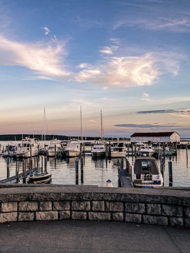Ferry from Mackinaw City to Mackinac Island