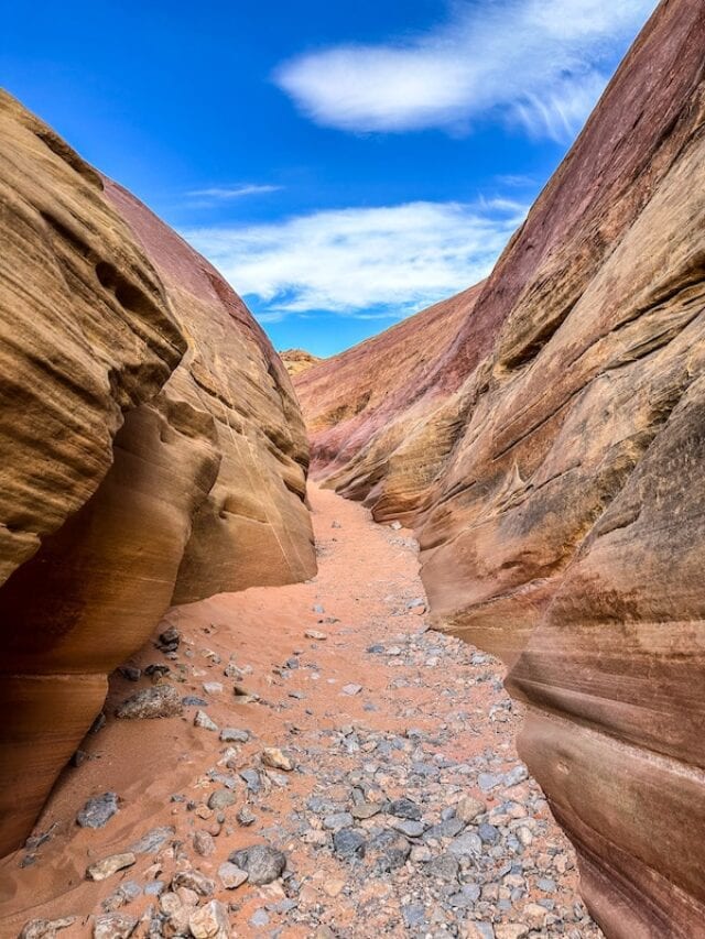 Hiking the Pastel (Pink) Canyon Trail